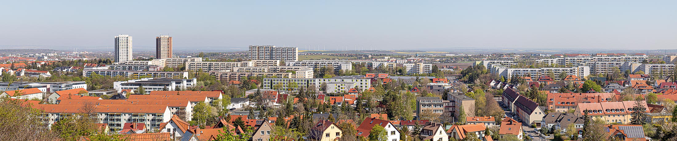 Panoramablick auf den kleinen Herrenberg