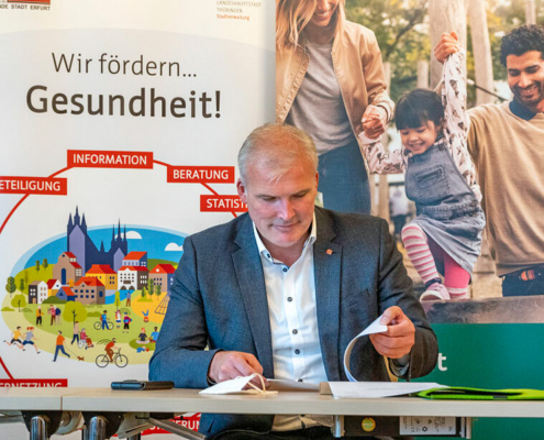 Oberbürgermeister Andreas Bausewein freut sich über die Vereinbarung.